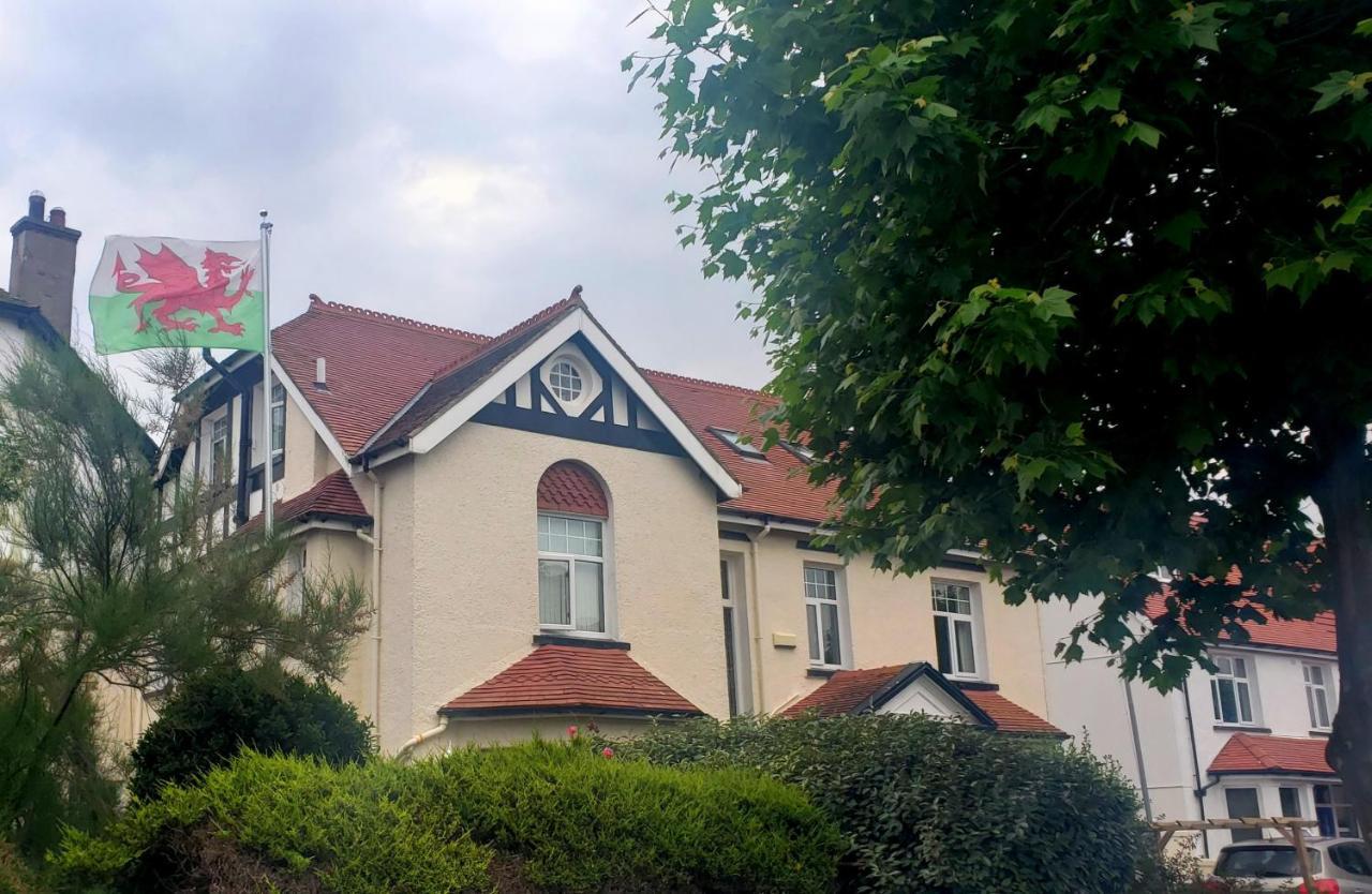 Cleave Court Guest House Llandudno Exteriér fotografie
